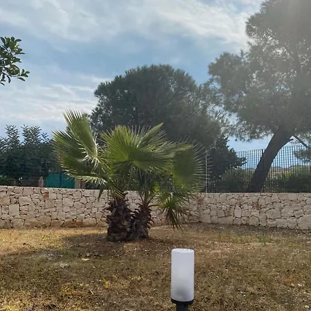 La Perla Nera Сasa de vacaciones San Vito (Apulia)